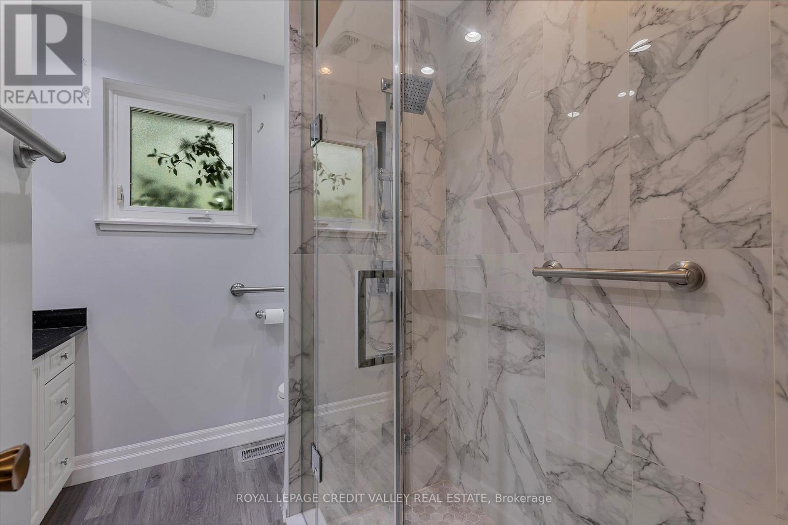254 Bartley Bull Parkway, Brampton (Brampton East), Ontario  L6W 2L1 - Photo 18 - W12232577