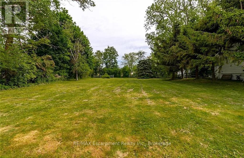 1395 Kam Road, Fort Erie, Ontario  L2A 5W5 - Photo 10 - X12232680