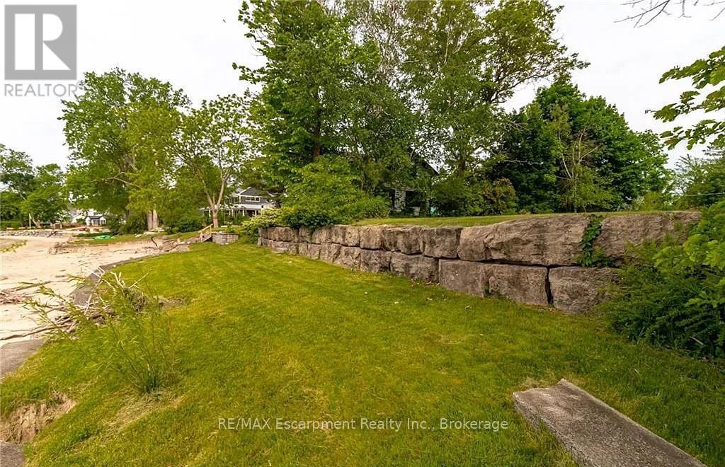 1395 Kam Road, Fort Erie, Ontario  L2A 5W5 - Photo 12 - X12232680