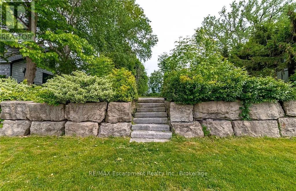 1395 Kam Road, Fort Erie, Ontario  L2A 5W5 - Photo 13 - X12232680