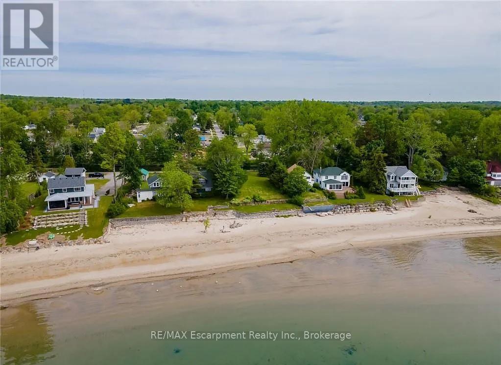 1395 Kam Road, Fort Erie, Ontario  L2A 5W5 - Photo 2 - X12232680