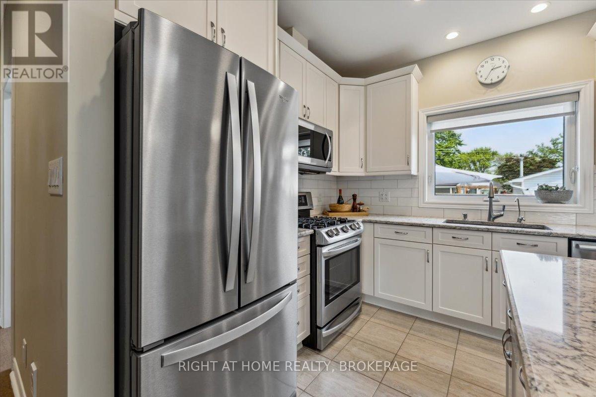 226 Westwood Avenue, Fort Erie, Ontario  L0S 1B0 - Photo 16 - X12232524