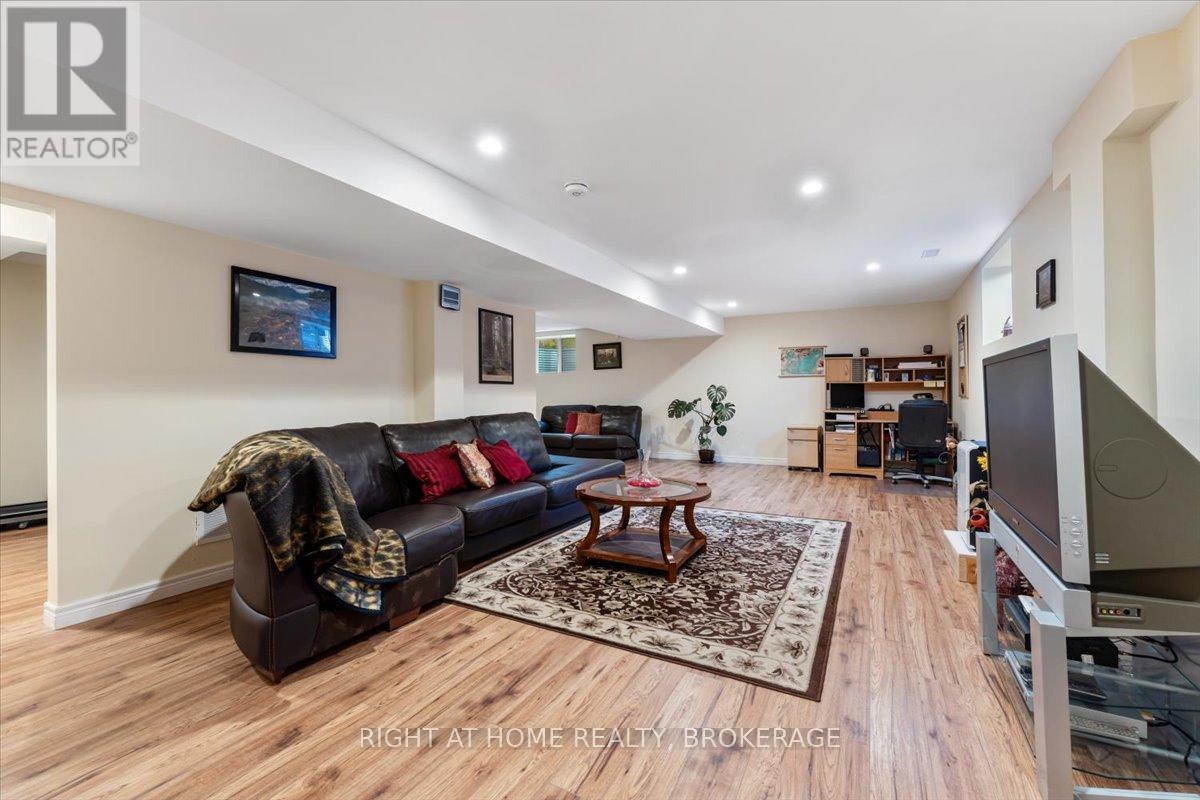 226 Westwood Avenue, Fort Erie, Ontario  L0S 1B0 - Photo 32 - X12232524