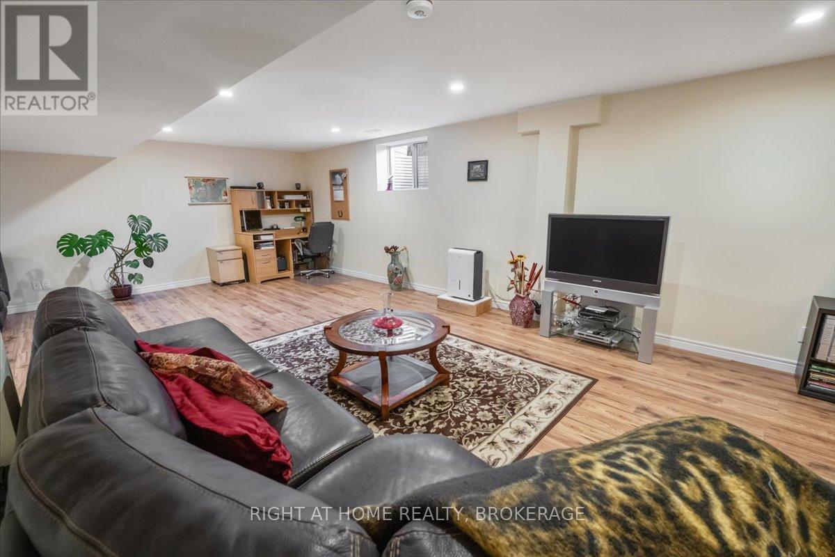 226 Westwood Avenue, Fort Erie, Ontario  L0S 1B0 - Photo 33 - X12232524