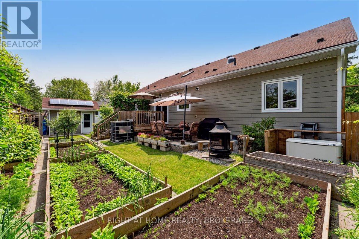 226 Westwood Avenue, Fort Erie, Ontario  L0S 1B0 - Photo 45 - X12232524