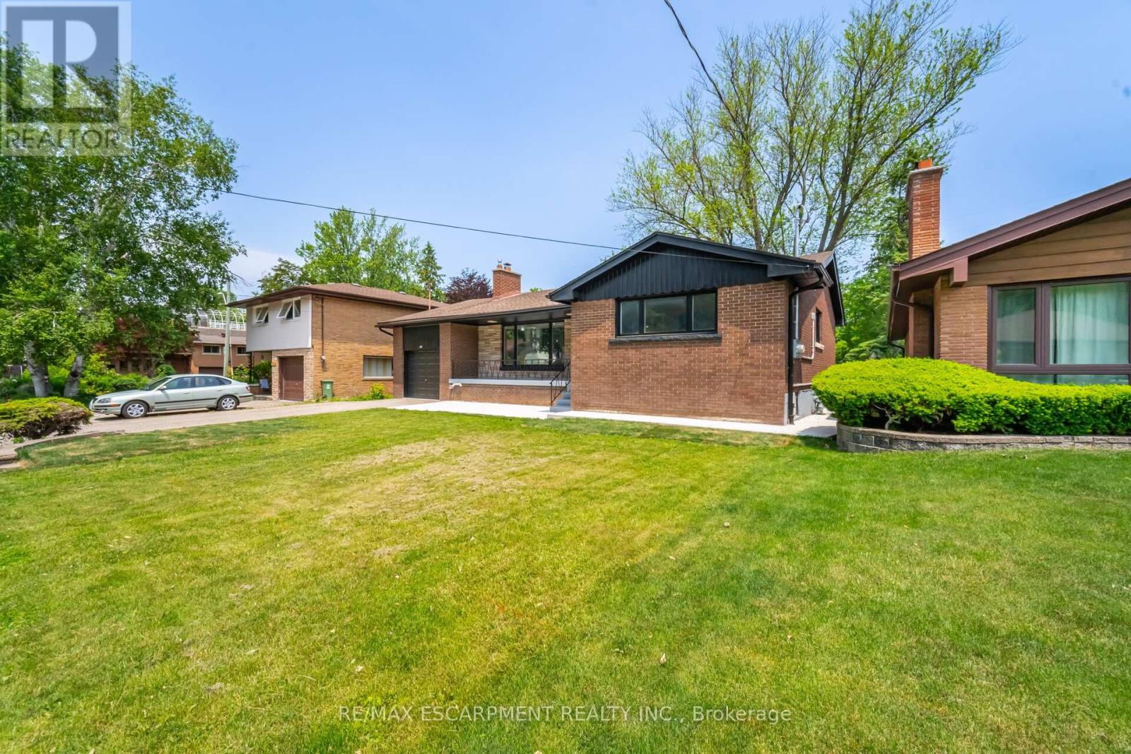 Property at 121 LOWER HORNING ROAD image 3