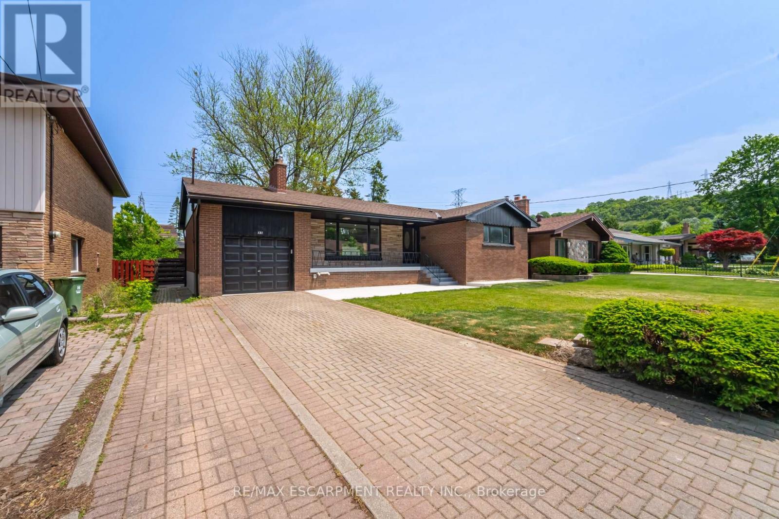 Property at 121 LOWER HORNING ROAD image 4