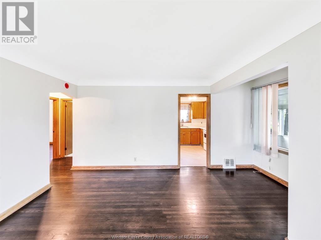 2455 Dominion Boulevard, Windsor, Ontario  N9E 2M5 - Photo 6 - 25015571