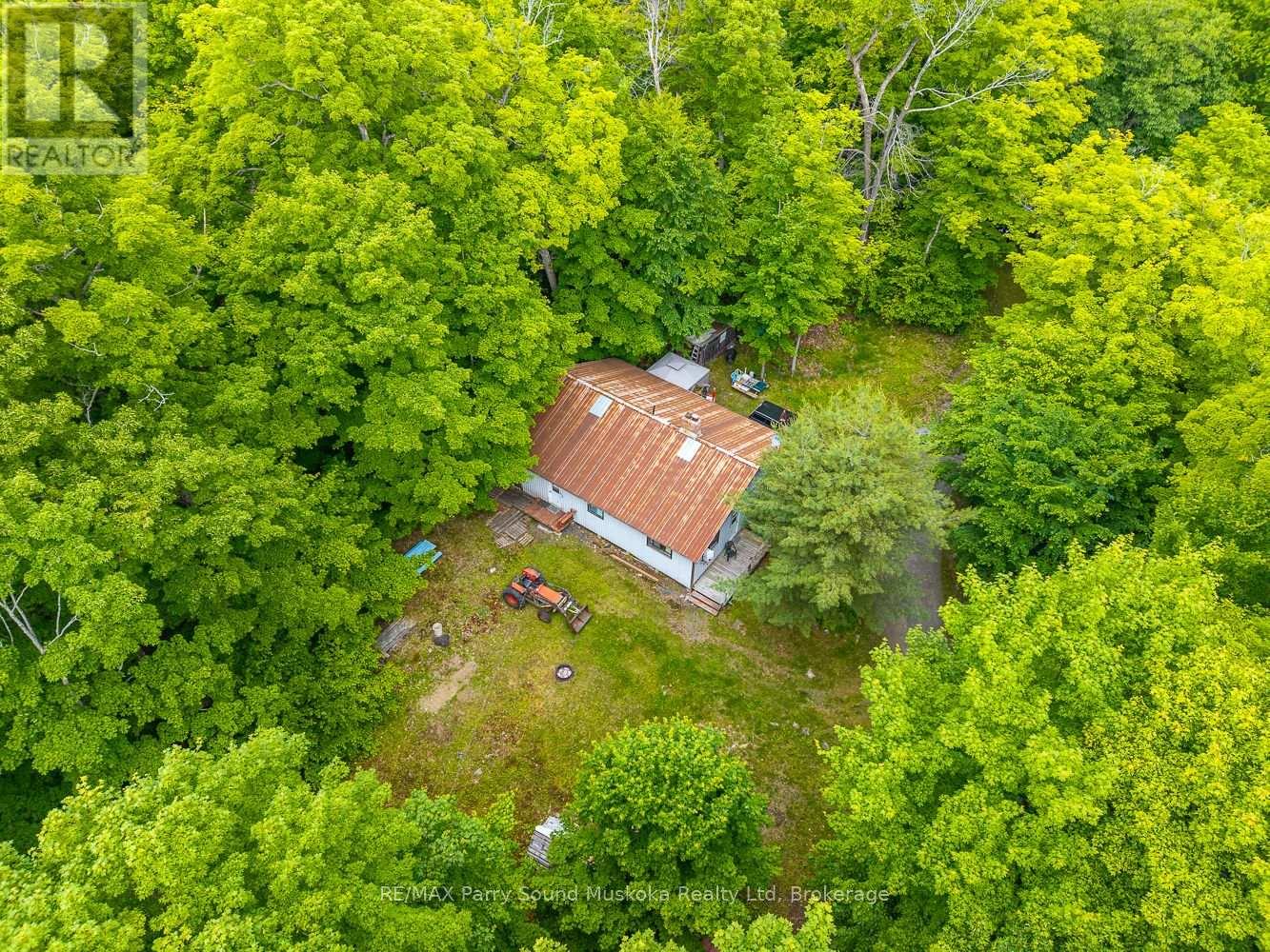 40 Loon Echo Tl Trail, Seguin, Ontario  P2A 2W8 - Photo 2 - X12232656