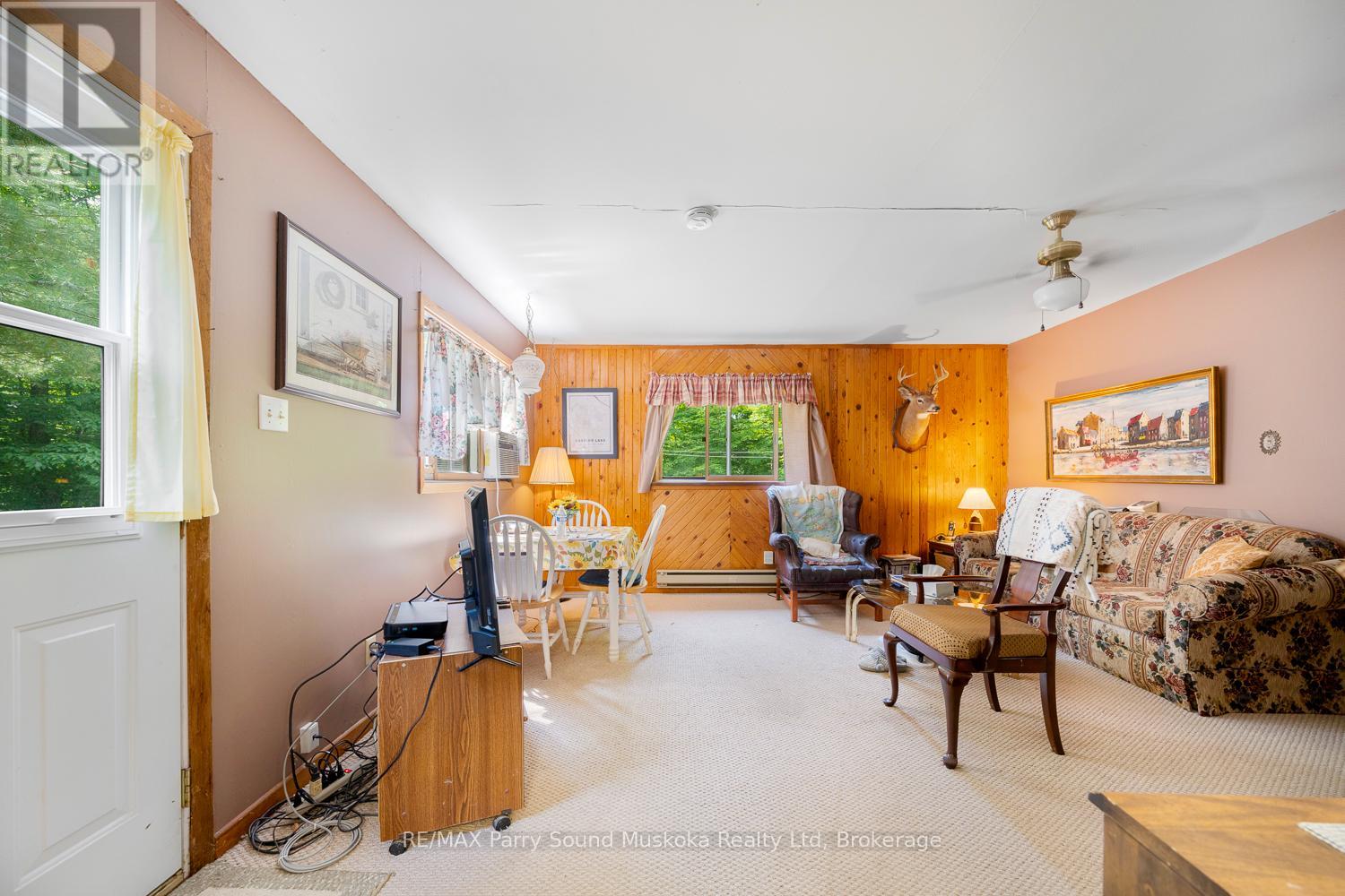 40 Loon Echo Tl Trail, Seguin, Ontario  P2A 2W8 - Photo 8 - X12232656