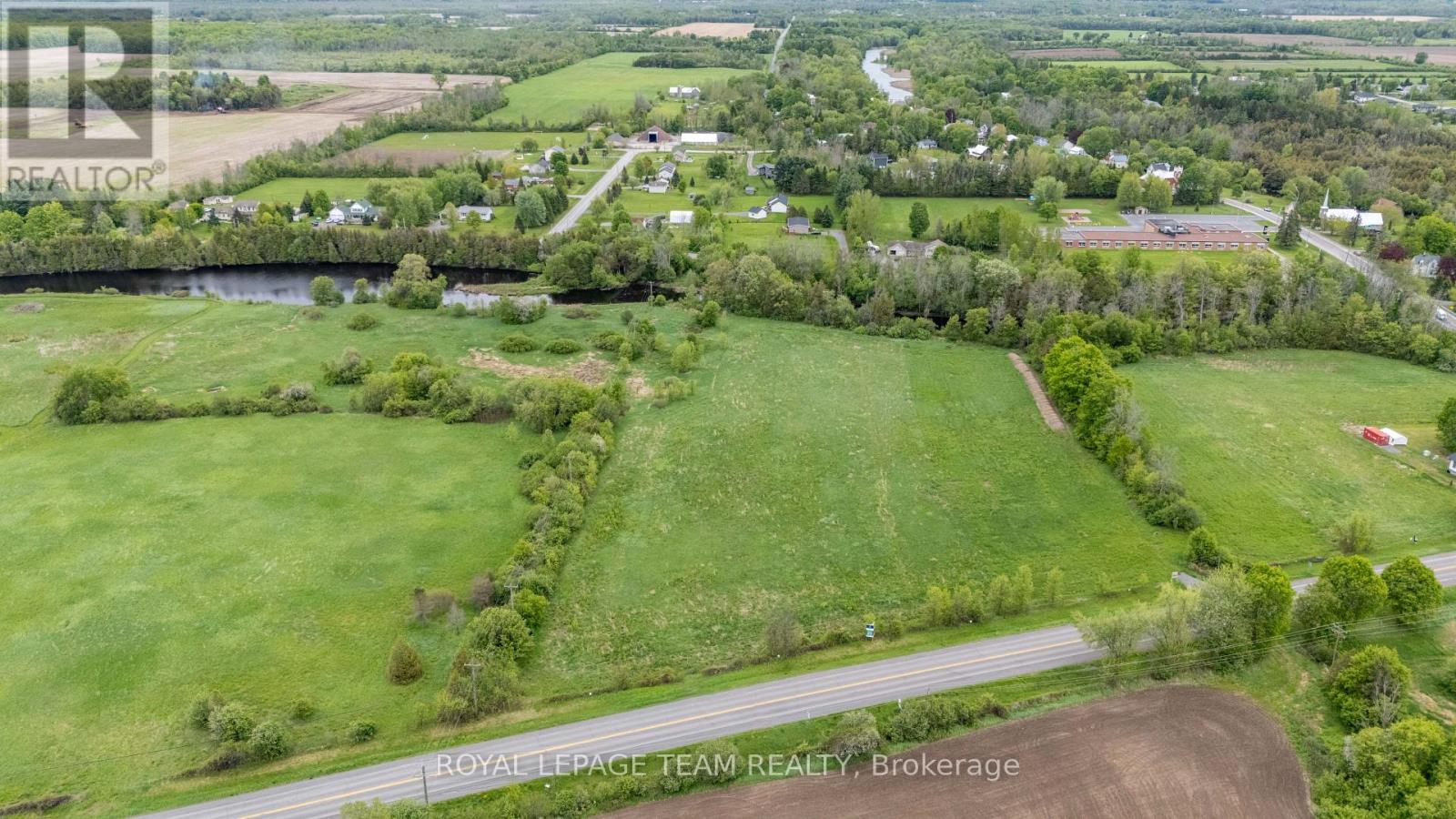 1722 County 18 Road, North Grenville, Ontario  K0G 1S0 - Photo 2 - X12232638