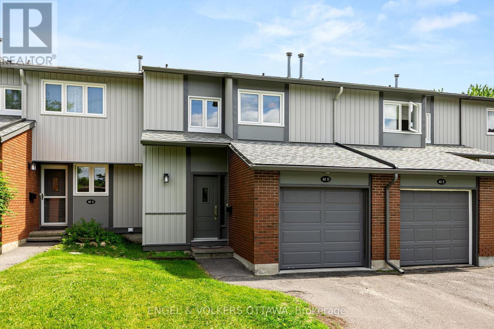 Property at 42D BENLEA DRIVE image 2
