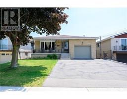 11 ALGONQUIN Court, Hamilton, Ontario