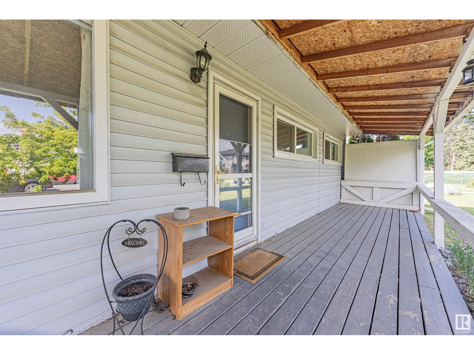 Property at 13016 133 ST NW image 5