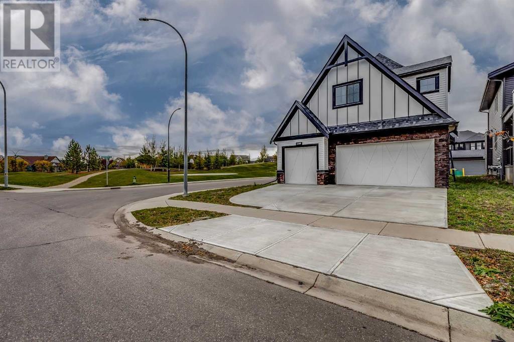 Property at 1209 Coopers Drive SW image 2