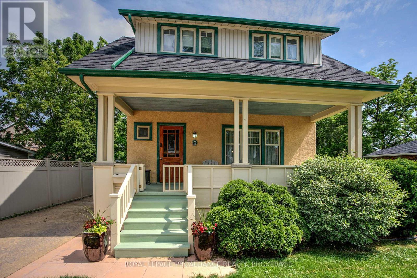 Property at 12 THOMAS STREET image 3
