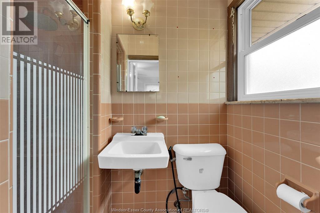 3157 Glenwood, Windsor, Ontario  N9E 2X9 - Photo 22 - 25015580
