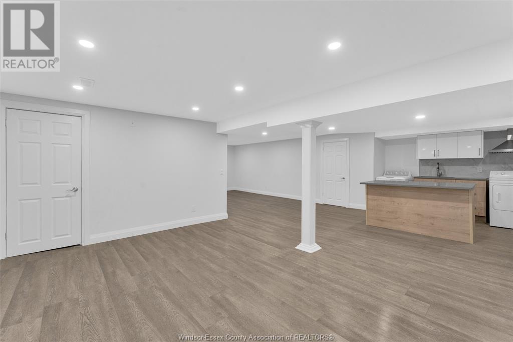 3157 Glenwood, Windsor, Ontario  N9E 2X9 - Photo 27 - 25015580