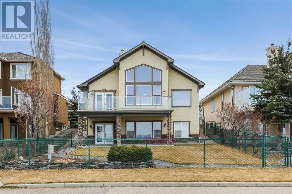 Property at 170 Gleneagles View image 2