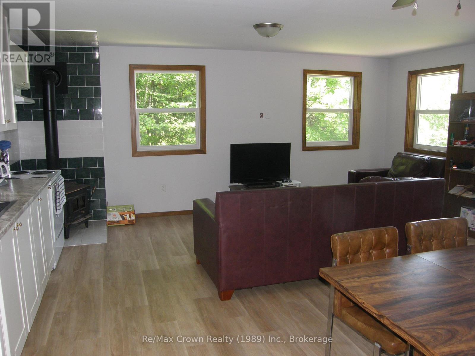 41 Andy Neville Parkway, Machar, Ontario  P0A 1X0 - Photo 12 - X12232804