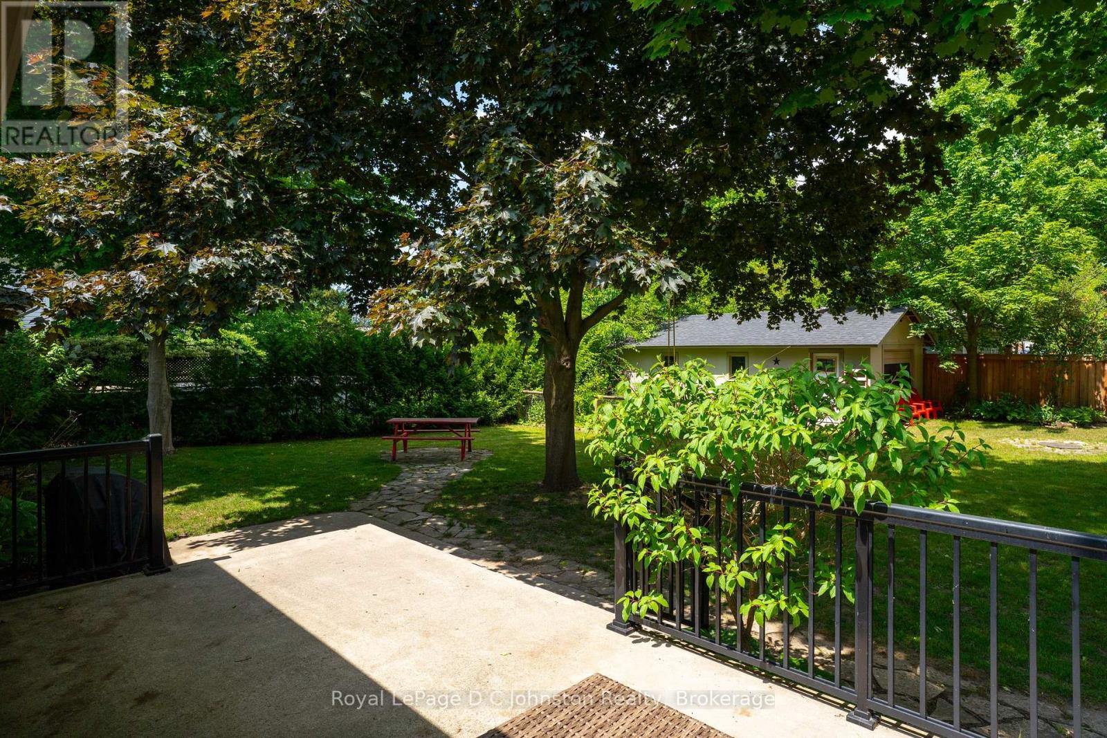 623 Louis Street E, Saugeen Shores, Ontario  N0H 2C4 - Photo 43 - X12232881
