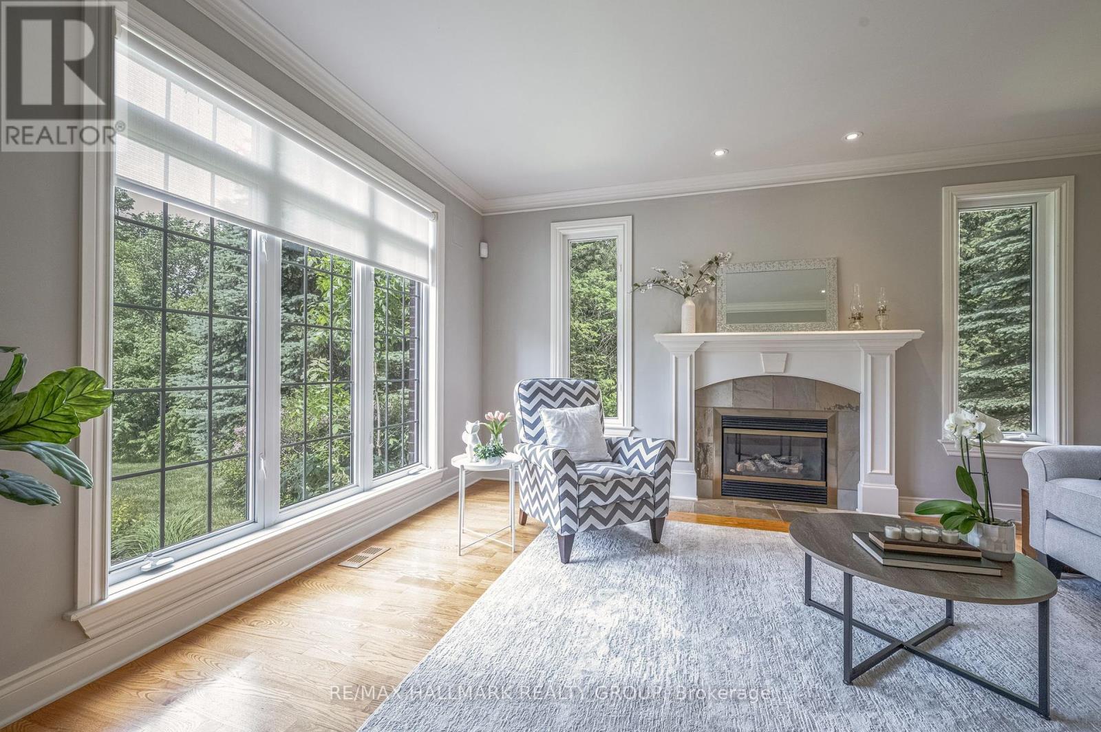 Property at 1431 DUCHESS CRESCENT image 5