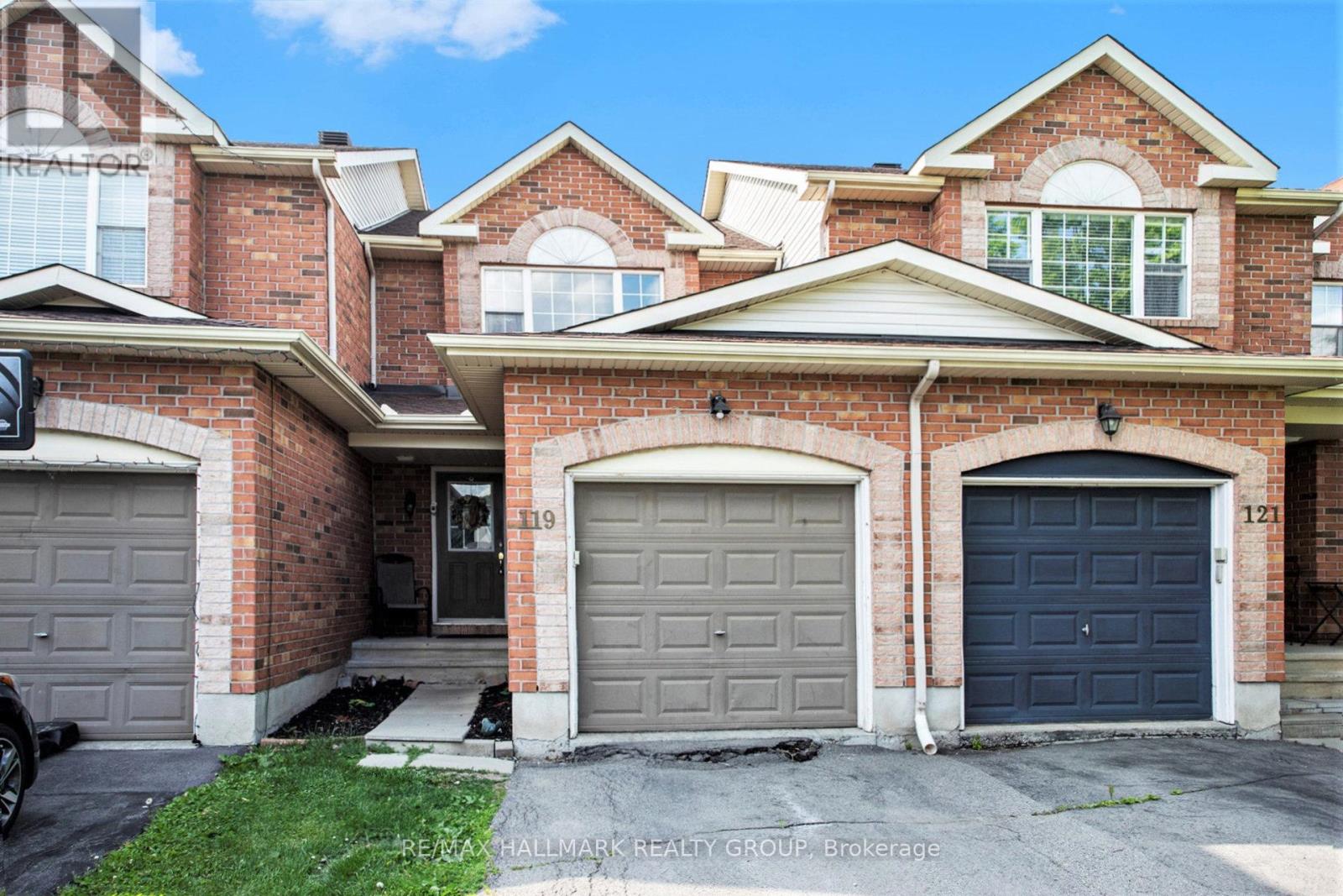 Property at 119 TOPHAM TERRACE image 2