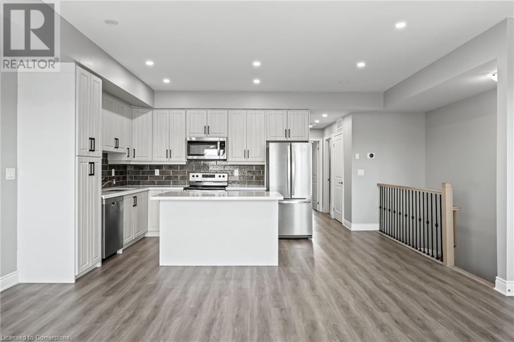 Property at 721 FRANKLIN Boulevard Unit# 302 image 4