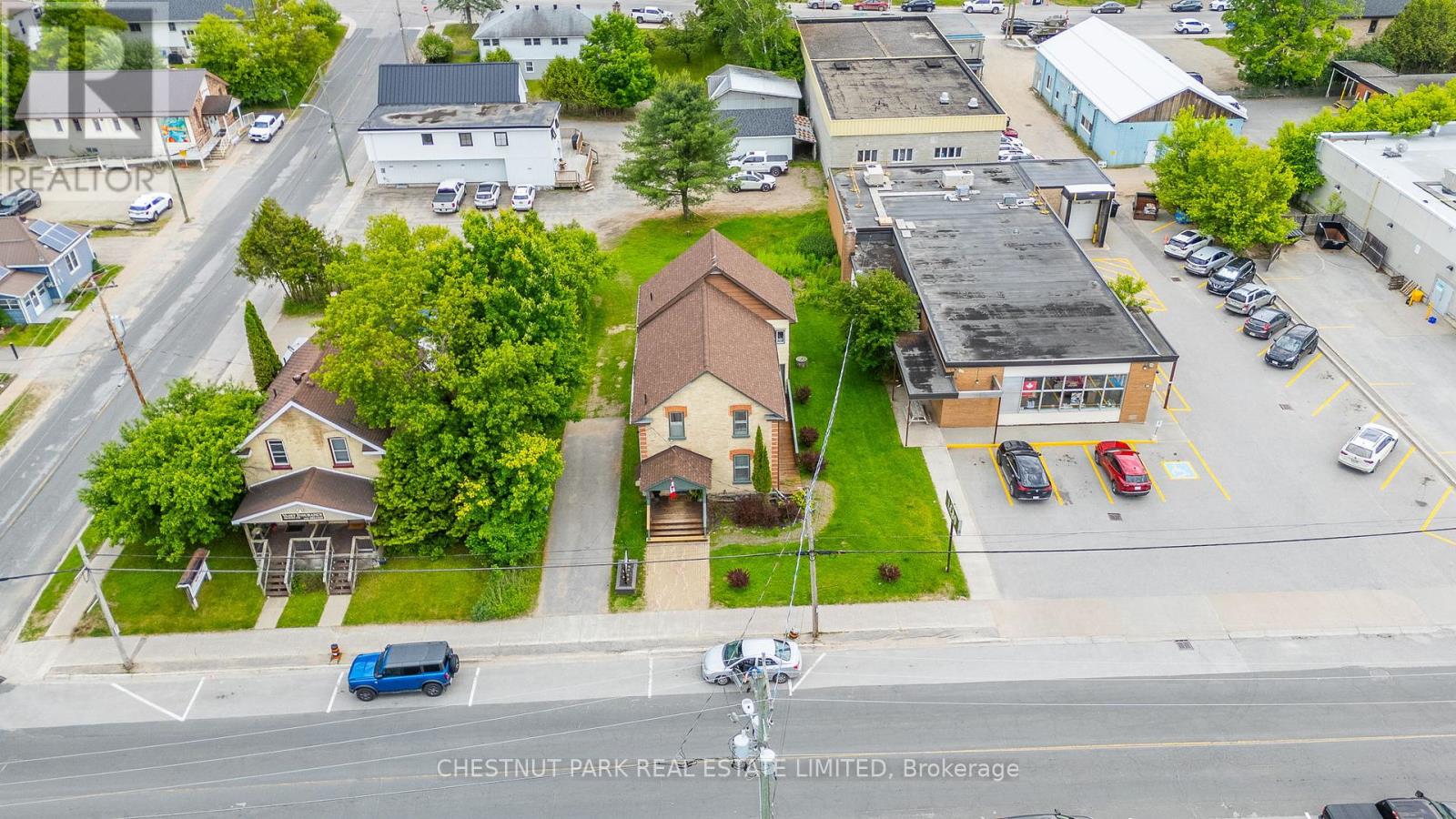 238 Highland Street, Dysart Et Al, Ontario  K0M 1S0 - Photo 39 - X12029720