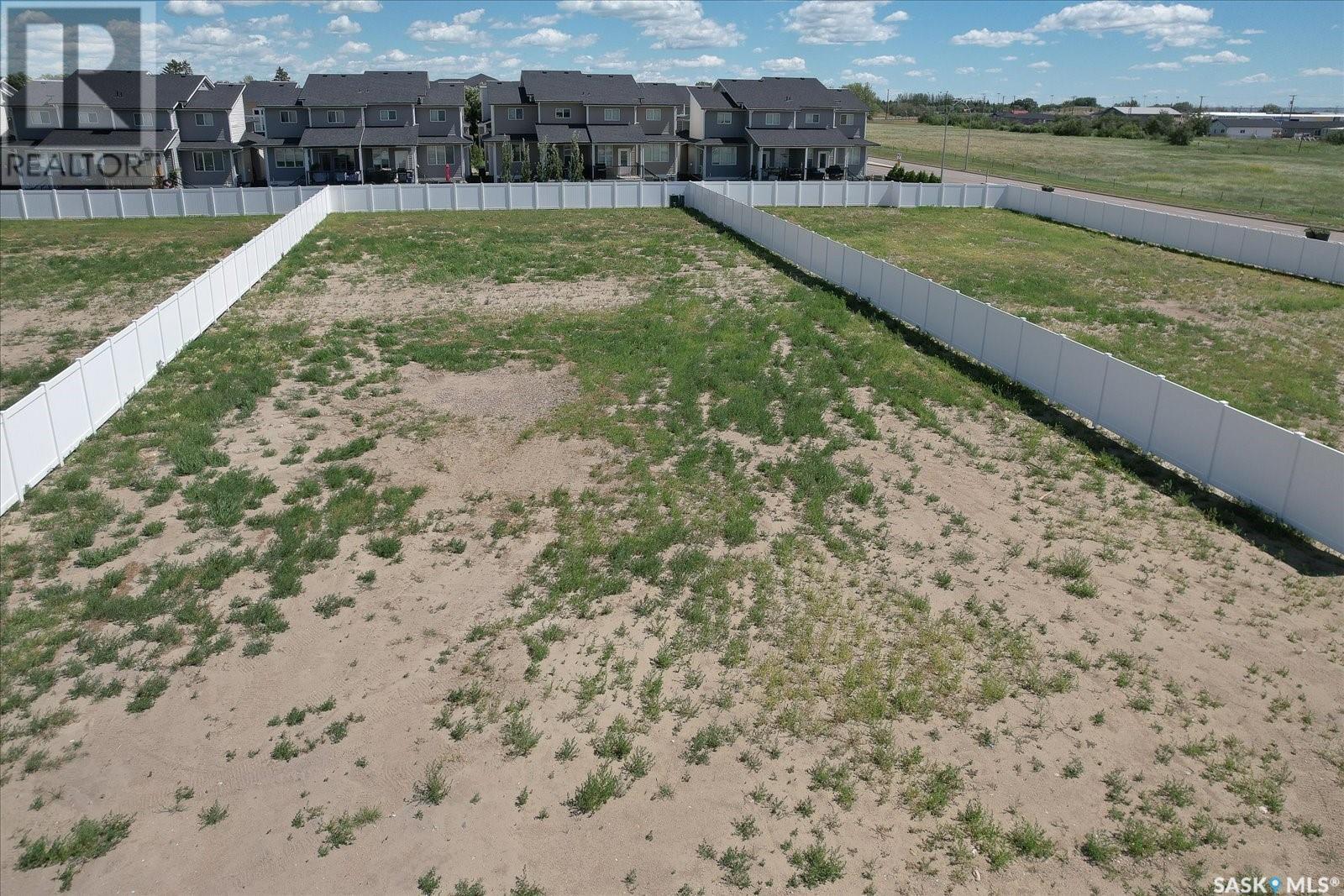 4 Loewen COURT, warman, Saskatchewan