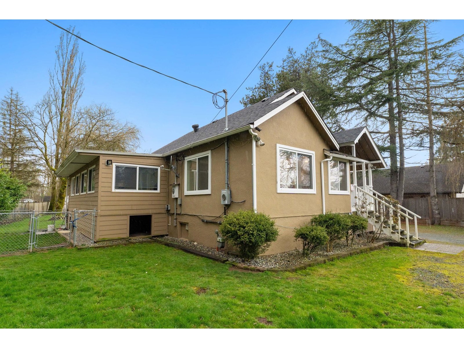 23038 Fraser Highway, Langley, British Columbia  V2Z 2V1 - Photo 5 - R3016851