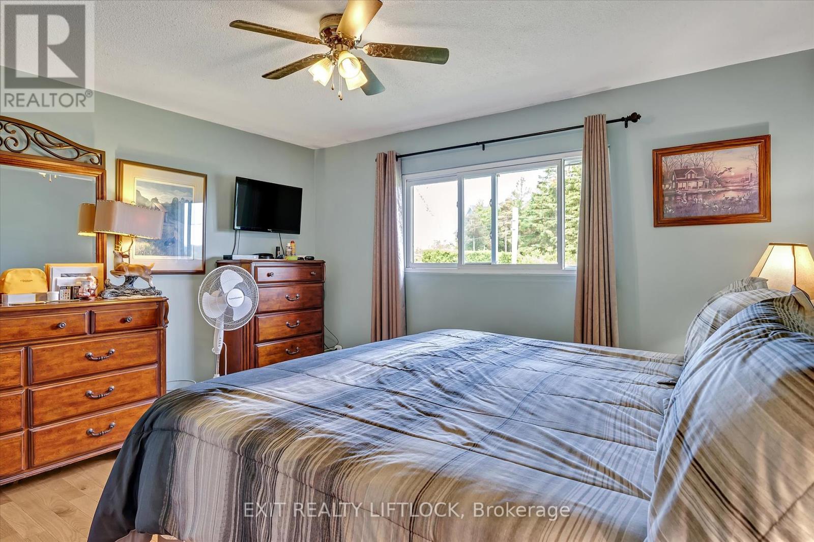 243 Stewart Line, Cavan Monaghan, Ontario  L0A 1C0 - Photo 11 - X12232919