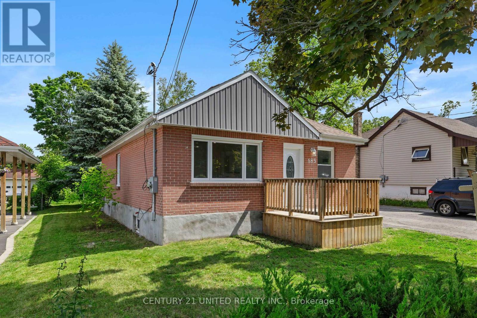 Property at 185 DUMBLE AVENUE image 2