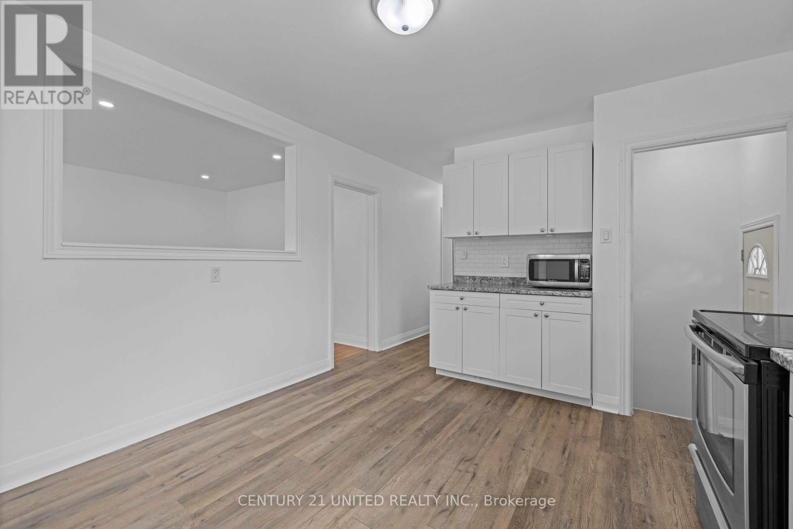 Property at 185 DUMBLE AVENUE image 3