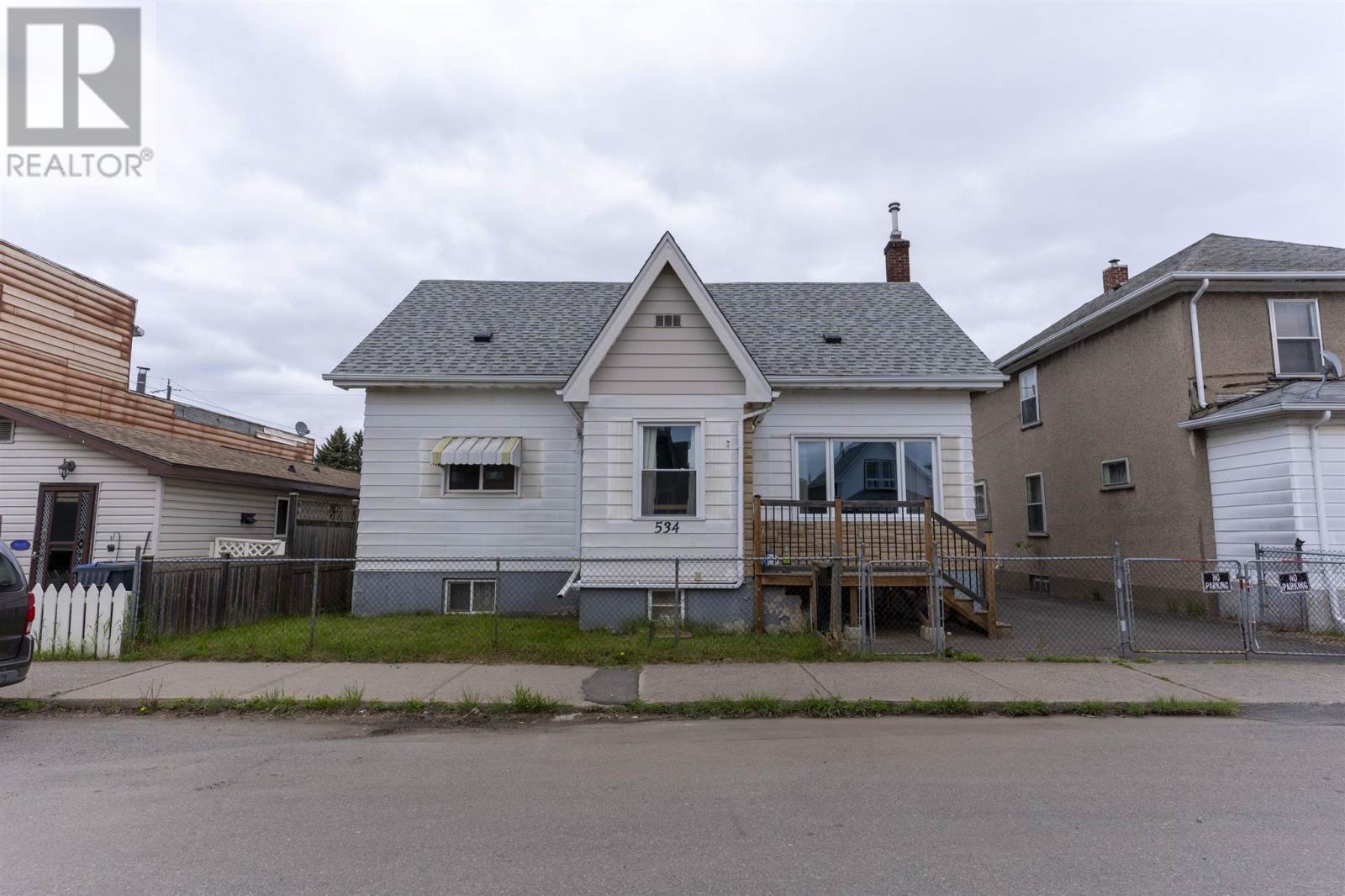 Property at 534 McTavish ST image 1