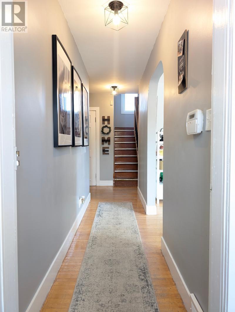 Property at 534 McTavish ST image 5