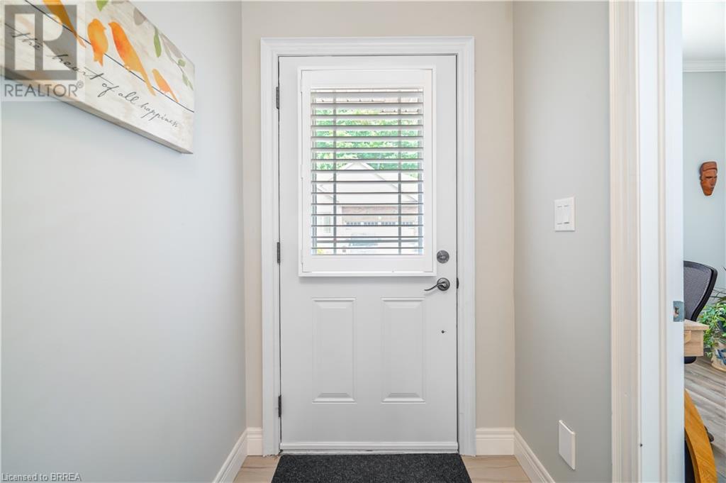 Property at 194 DONLY Drive S Unit# 13 image 5