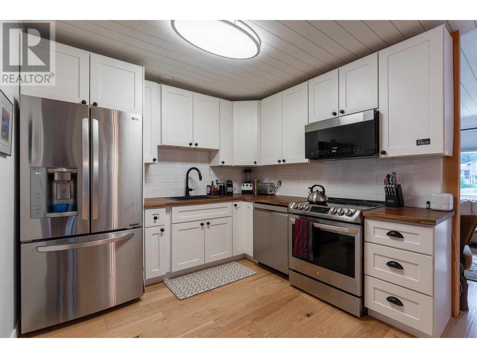 Property at 740 McClure Road image 4