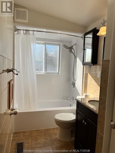 3401 Roxborough Unit# Upper, Windsor, Ontario  N9E 2Z9 - Photo 9 - 25015567