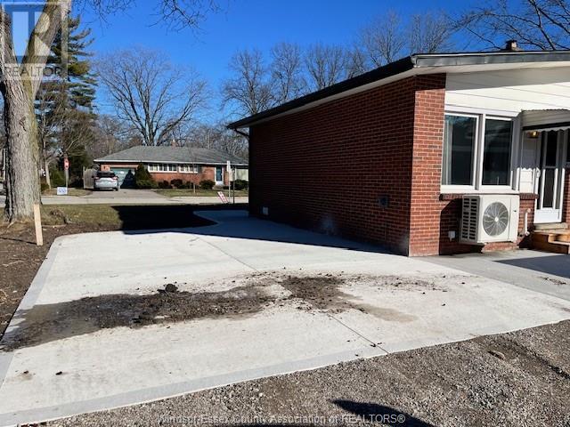 3401 Roxborough Unit# Upper, Windsor, Ontario  N9E 2Z9 - Photo 10 - 25015567