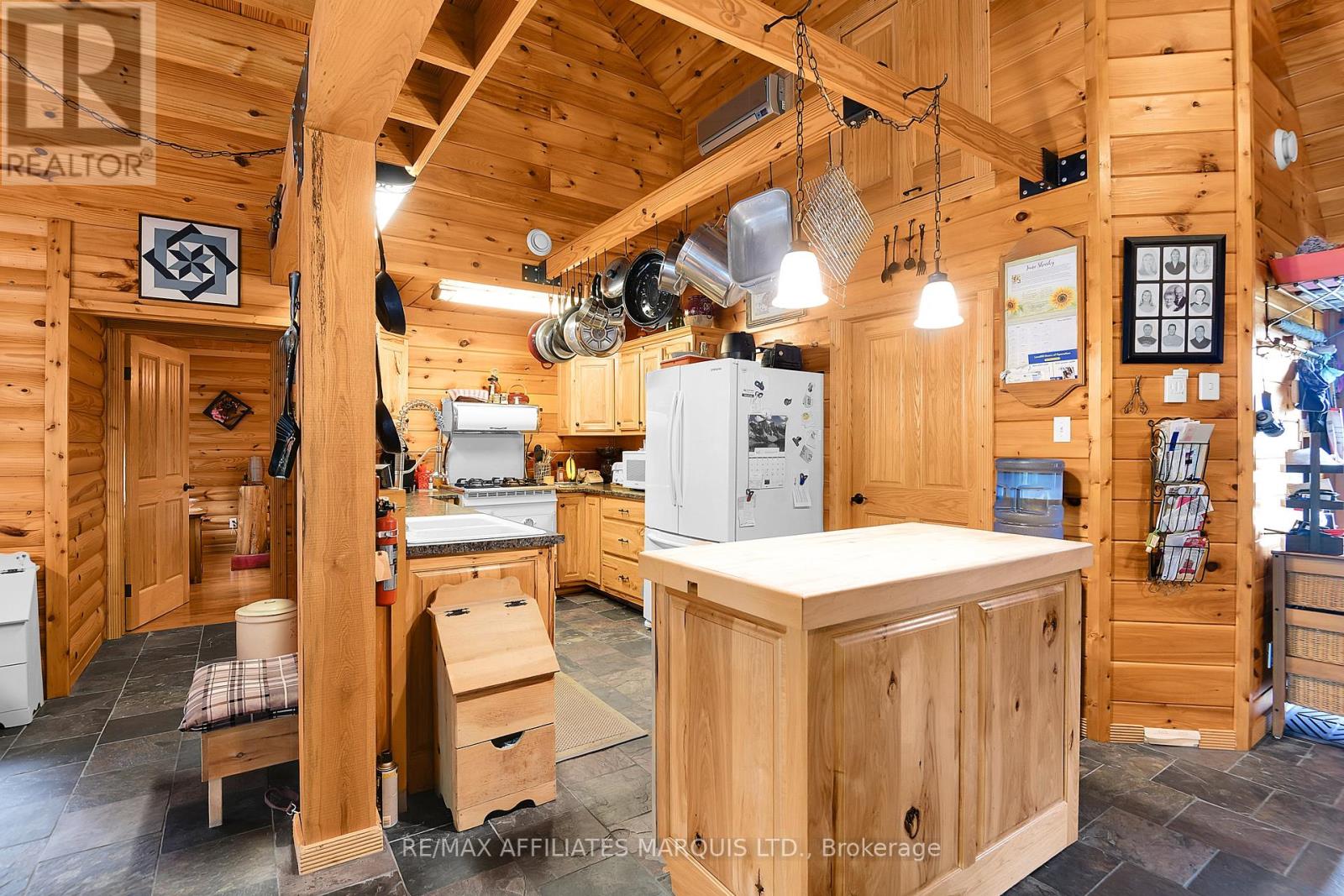 20158 Celtic Lane, South Glengarry, Ontario  K0C 1N0 - Photo 9 - X12232960