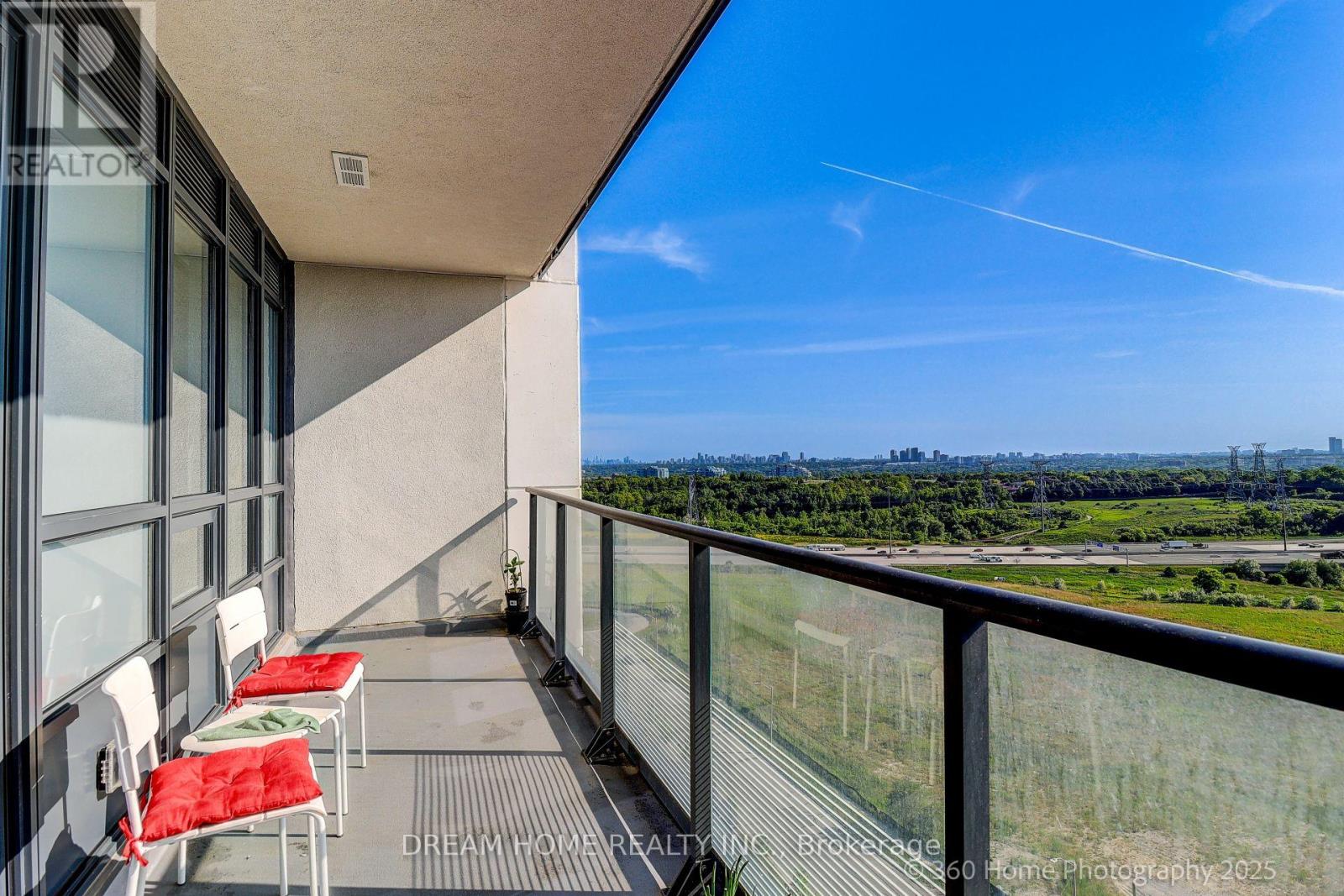 1711 - 12 Gandhi Lane, Markham (Commerce Valley), Ontario  L3T 0G8 - Photo 20 - N12232815