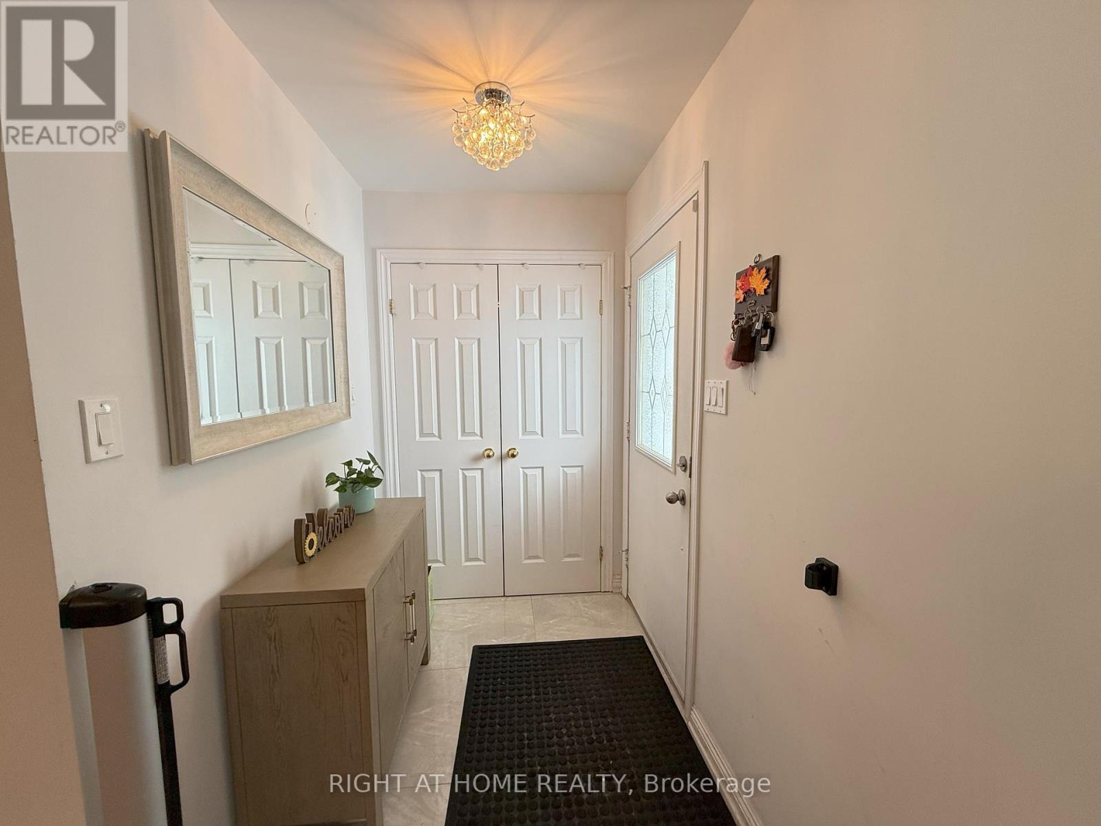 Property at 40 HOLLAND RIVER BLV BOULEVARD image 3