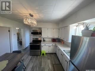 604 Sergent Avenue E, Meadow Lake, Saskatchewan  S9X 1H8 - Photo 3 - SK009799