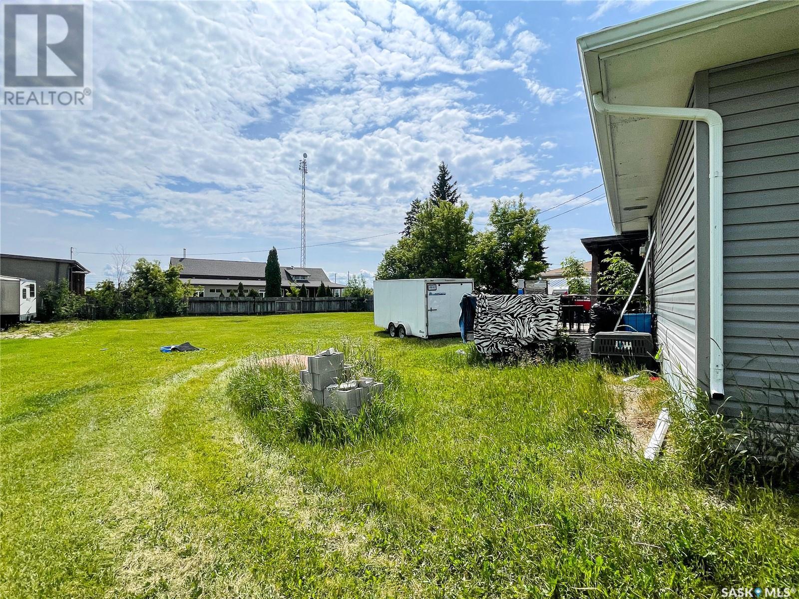 604 Sergent Avenue E, Meadow Lake, Saskatchewan  S9X 1H8 - Photo 10 - SK009799