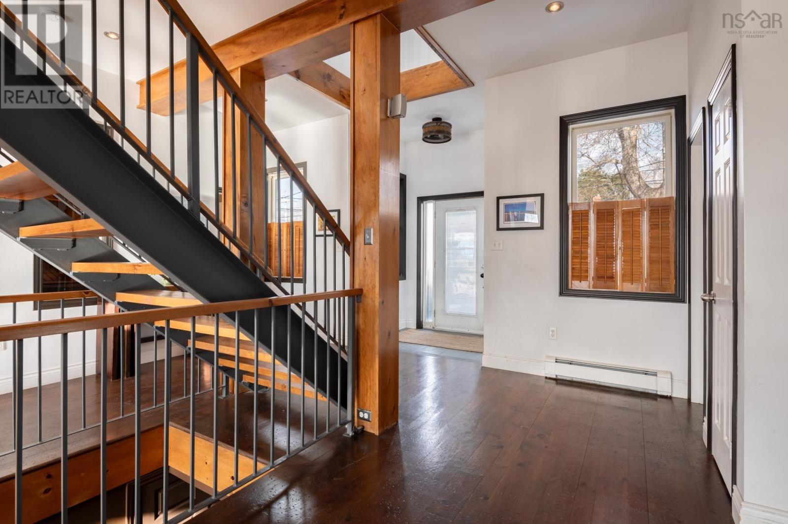 Property at 6880 Quinpool Road image 3