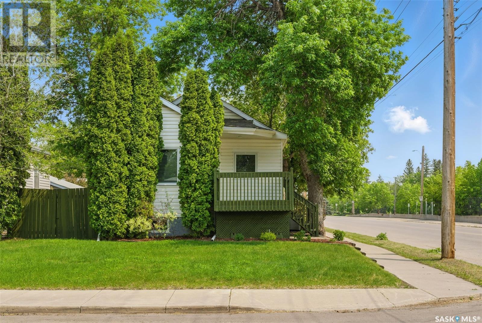 2333 St Andrews AVENUE, saskatoon, Saskatchewan