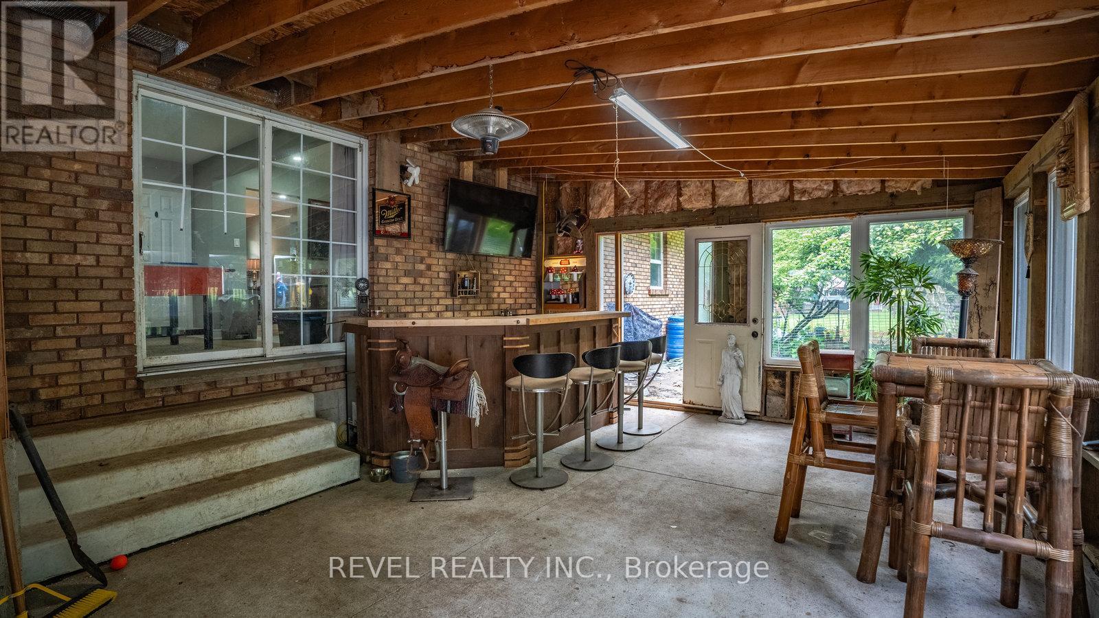 279 Cockshutt Road, Brantford, Ontario  N3T 5L6 - Photo 34 - X12232817