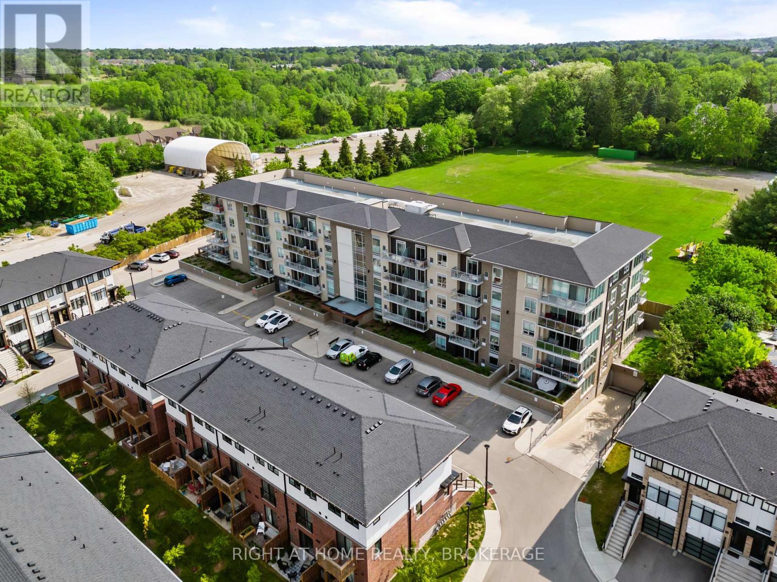 Property at 503 - 16 MARKLE CRESCENT image 2