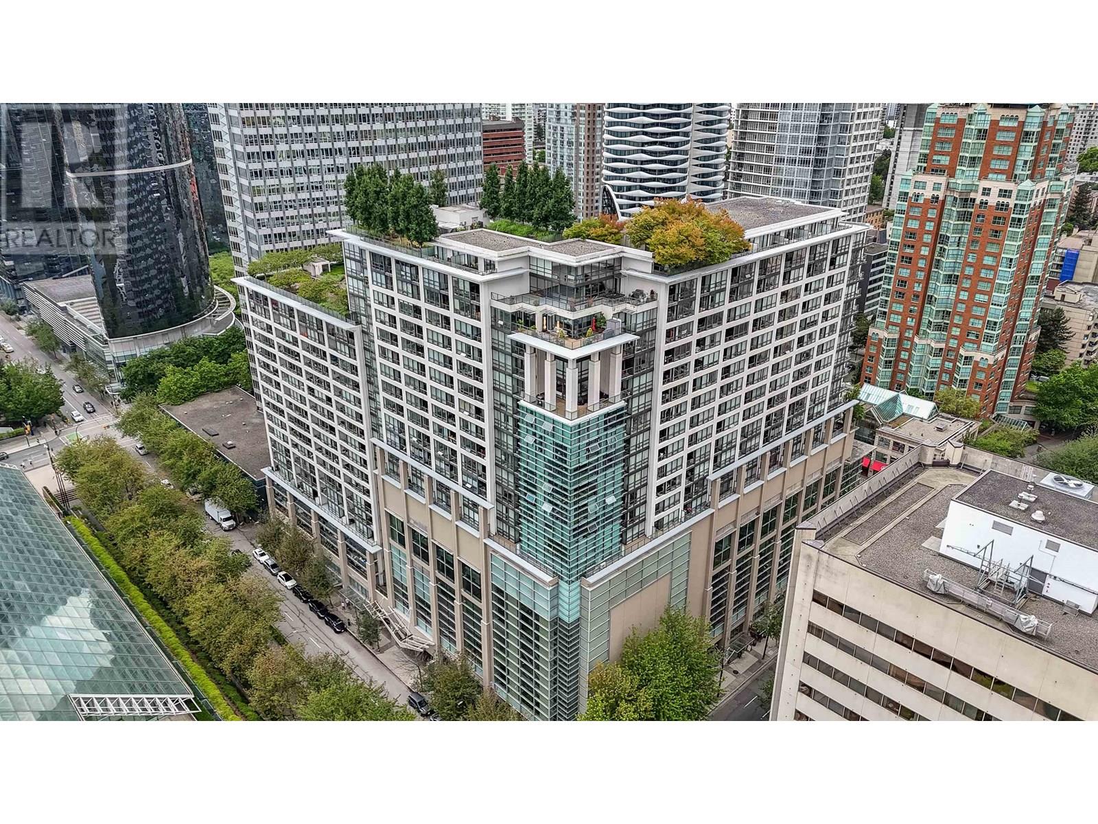 1632 938 SMITHE STREET, vancouver, British Columbia V6Z3H8